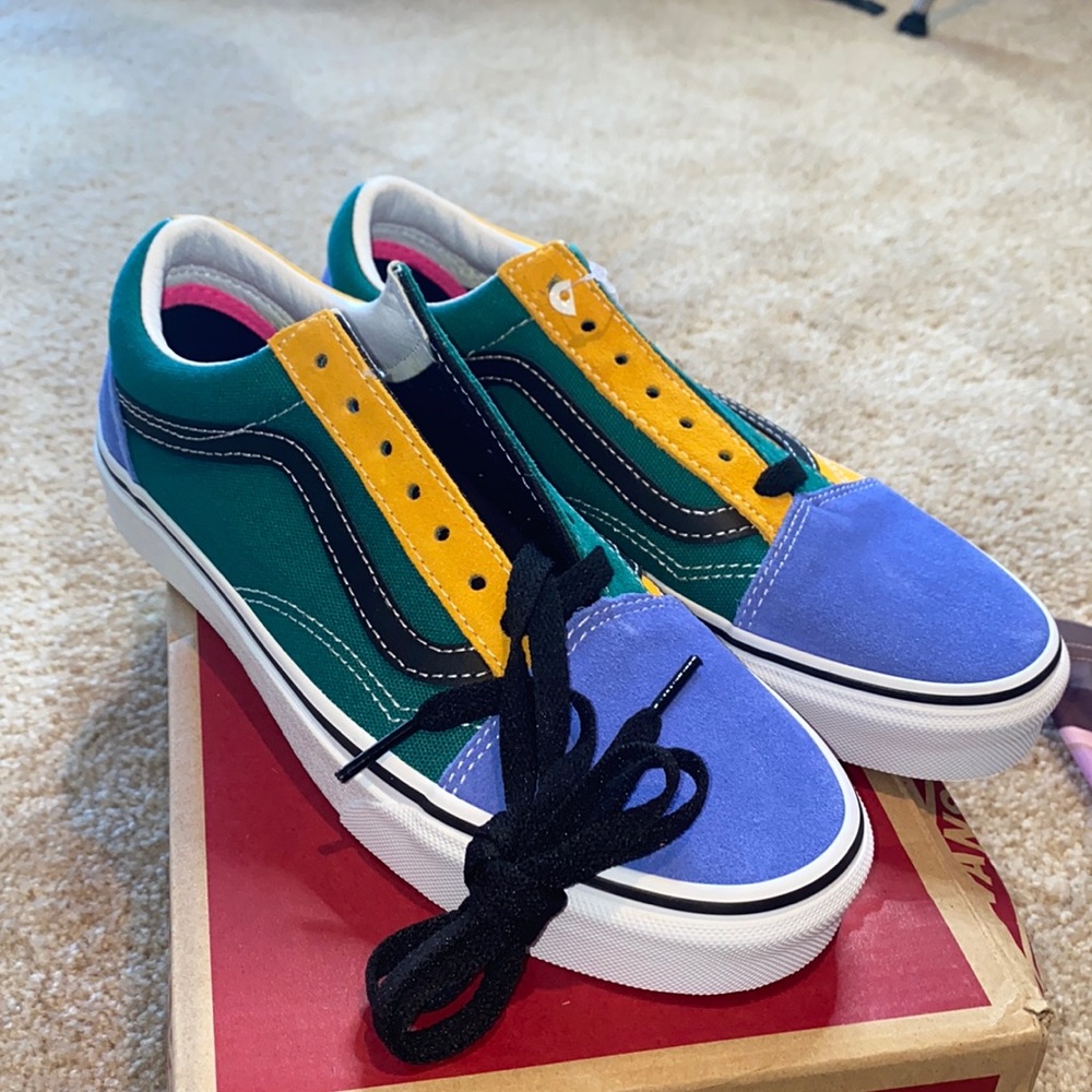 Brand NEW Vans